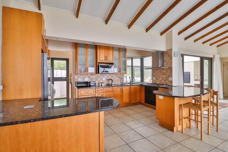 4 Bedroom Property for Sale in Pinnacle Point Golf Estate Western Cape